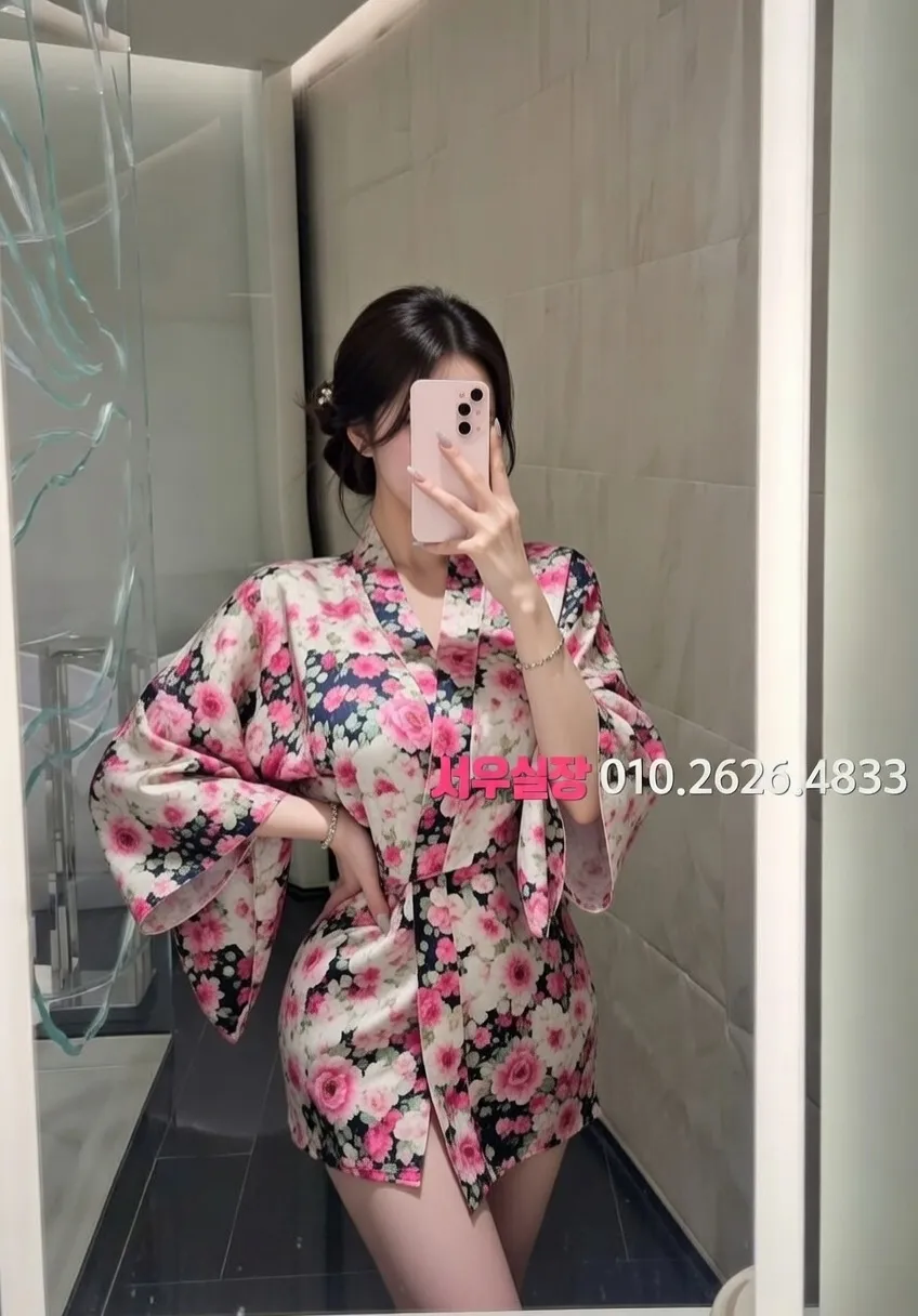 일산 미러룸 프리미엄 라인업 34번 프로필